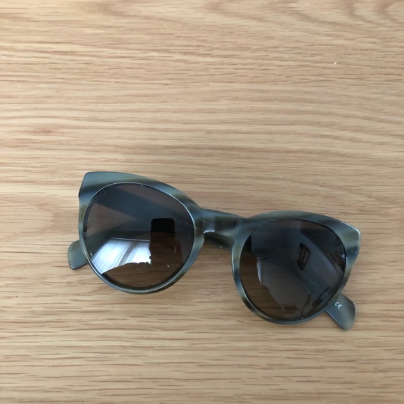 Oliver Peoples Alivia Sunglasses - Brownish Green - Picture 3 of 5